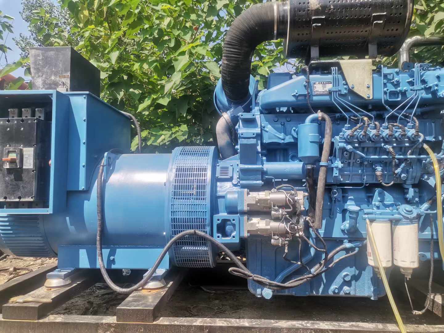 昌宁详细说明降低 800kW 柴油发电机输出电流波动的方法