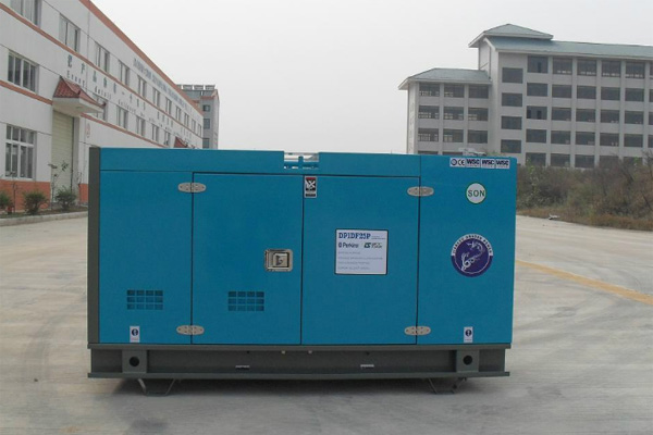 昌宁发电机租赁如何正确安装空气滤清器？